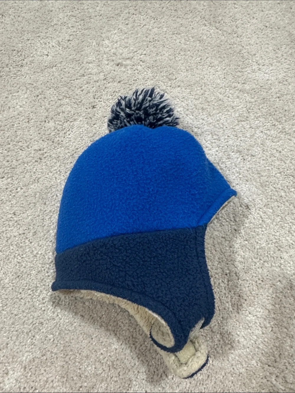 LL Bean Infants' and Toddlers' Mountain Classic Fleece Hat and Mittens 6-12M